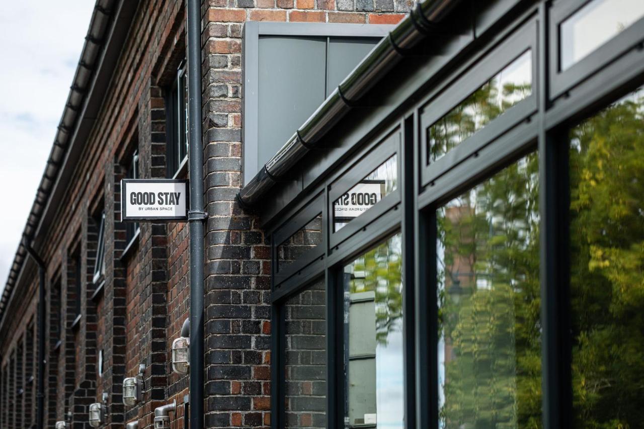 Goodstay Apartments By Urban Space Barry Bagian luar foto